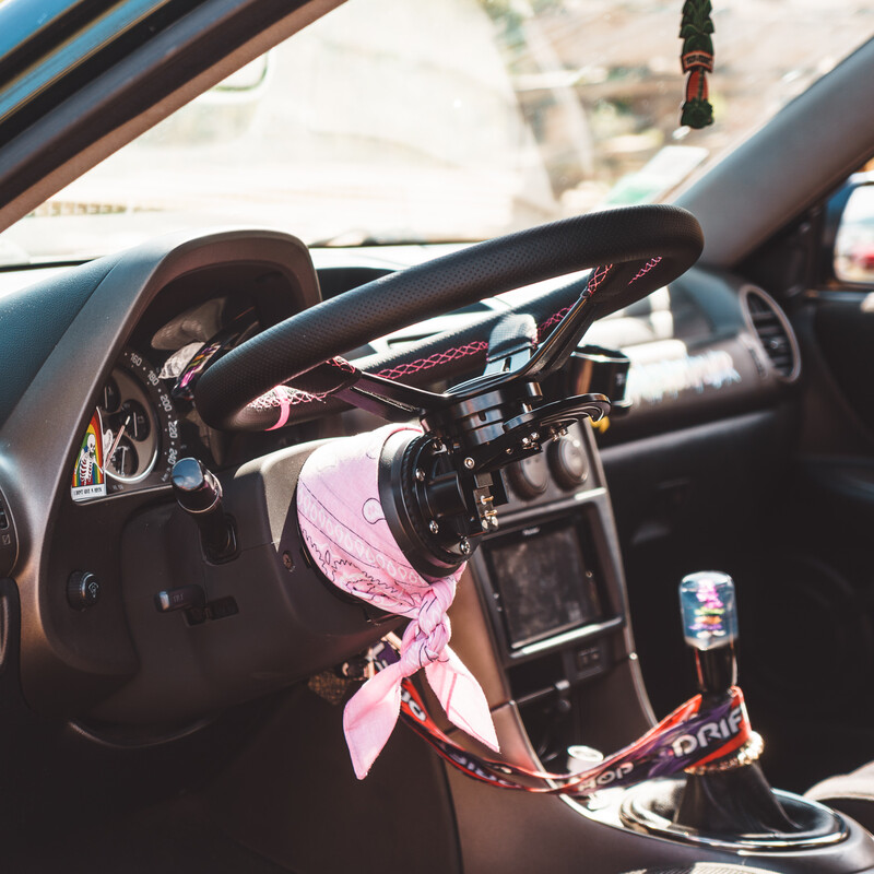 Quick Release with Steering Wheel Tilt