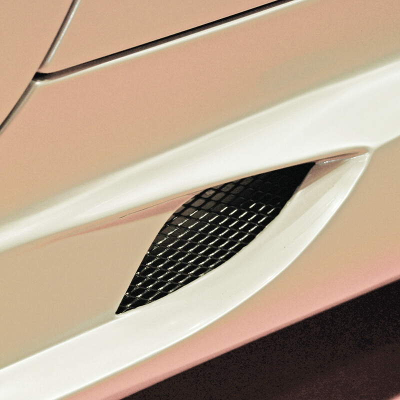 Foliatec Medium Black Aluminium Race Grill 20 x 60cm