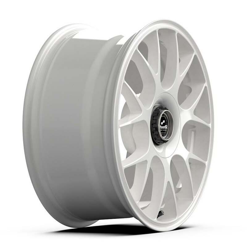 Fifteen52 Vertex 18x8.5" 5x112/120 ET35, Rally White