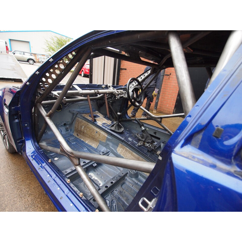 Custom Cages Multipoint Weld-In Roll Cage for BMW E92 (2-Door) - FIA