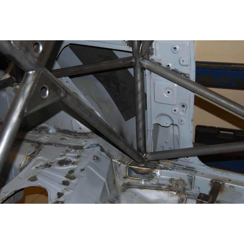 Custom Cages Multipoint Weld-In Roll Cage for Citroen C1 - FIA