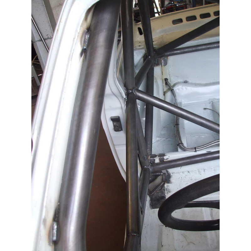 Custom Cages Multipoint Weld-In Roll Cage for Ford Escort MK1 - FIA