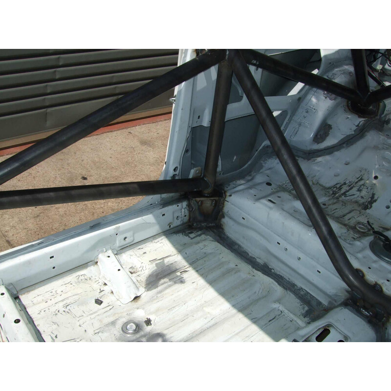Custom Cages Multipoint Weld-In Roll Cage for Honda Civic Type R EK9 - FIA
