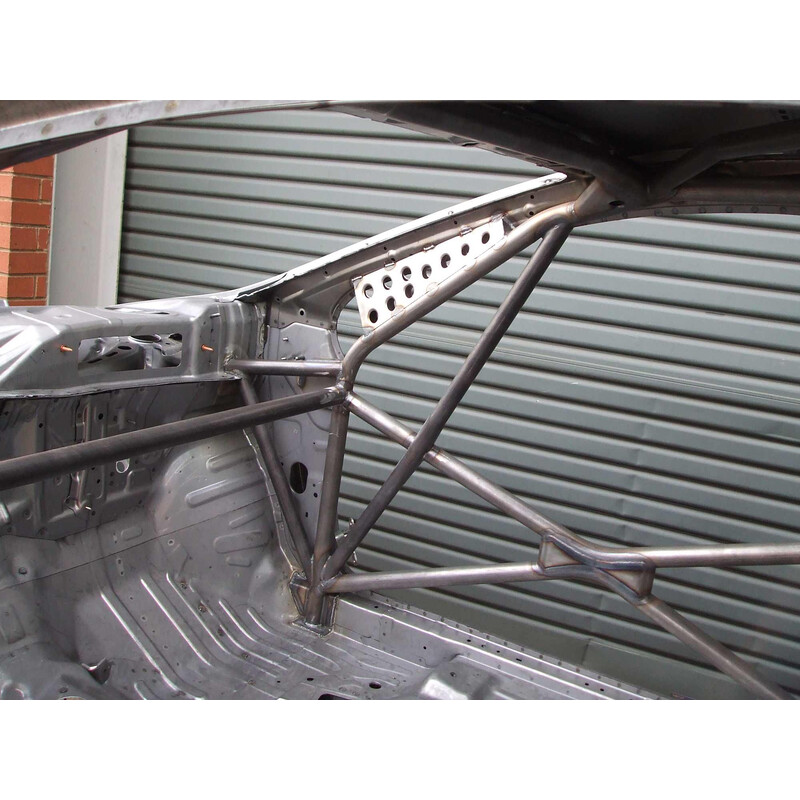 Custom Cages Multipoint Weld-In Roll Cage for Honda Civic Type R FN2 (Race) - FIA