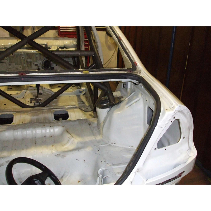 Custom Cages Multipoint Weld-In Roll Cage for Mitsubishi Lancer Evo 4 (IV) - FIA