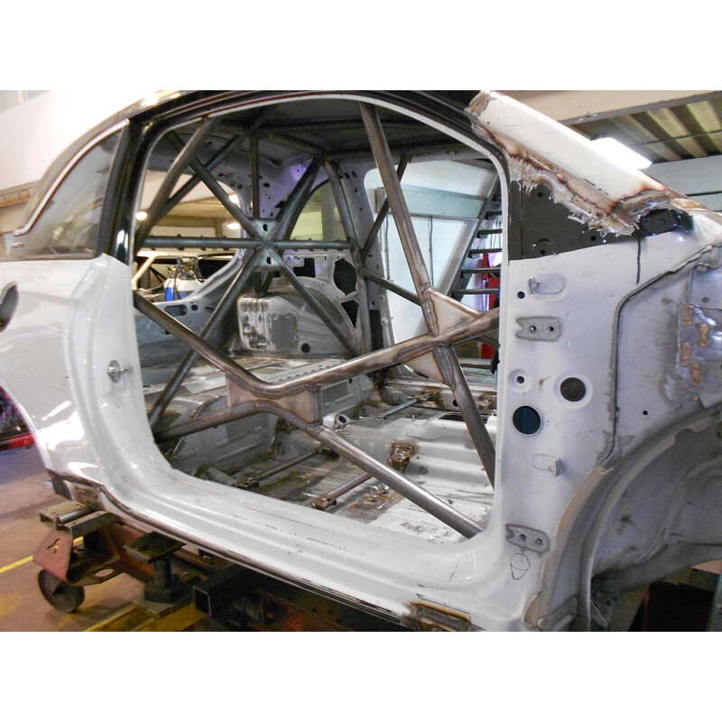 Custom Cages Multipoint Weld-In Roll Cage for Opel Adam - FIA