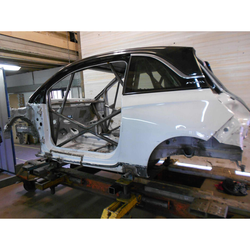 Custom Cages Multipoint Weld-In Roll Cage for Opel Adam - FIA