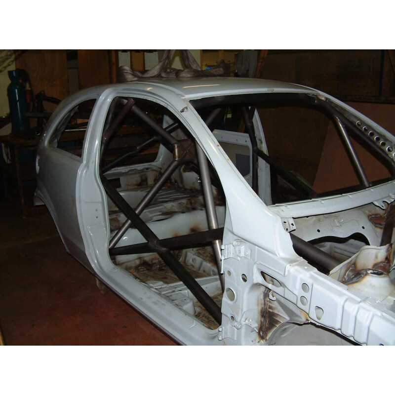 Custom Cages Multipoint Weld-In Roll Cage for Opel Corsa C - FIA
