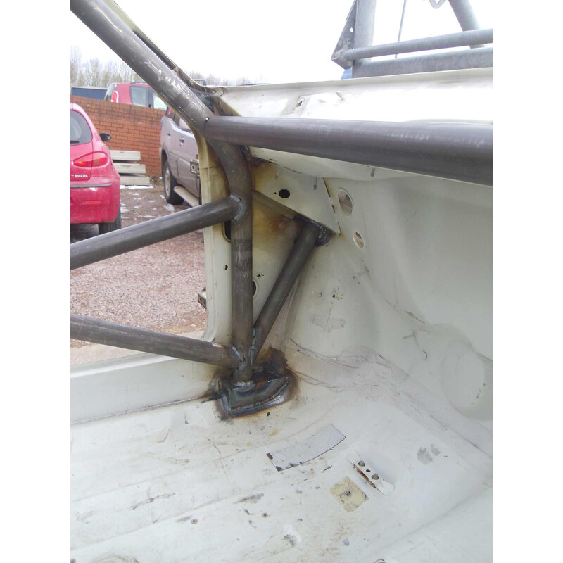 Custom\u0020Cages\u0020Multipoint\u0020Weld\u002DIn\u0020Roll\u0020Cage\u0020for\u0020Peugeot\u0020205\u0020\u002D\u0020FIA