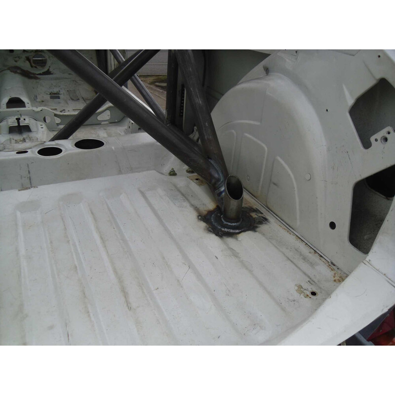 Custom\u0020Cages\u0020Multipoint\u0020Weld\u002DIn\u0020Roll\u0020Cage\u0020for\u0020Peugeot\u0020205\u0020\u002D\u0020FIA