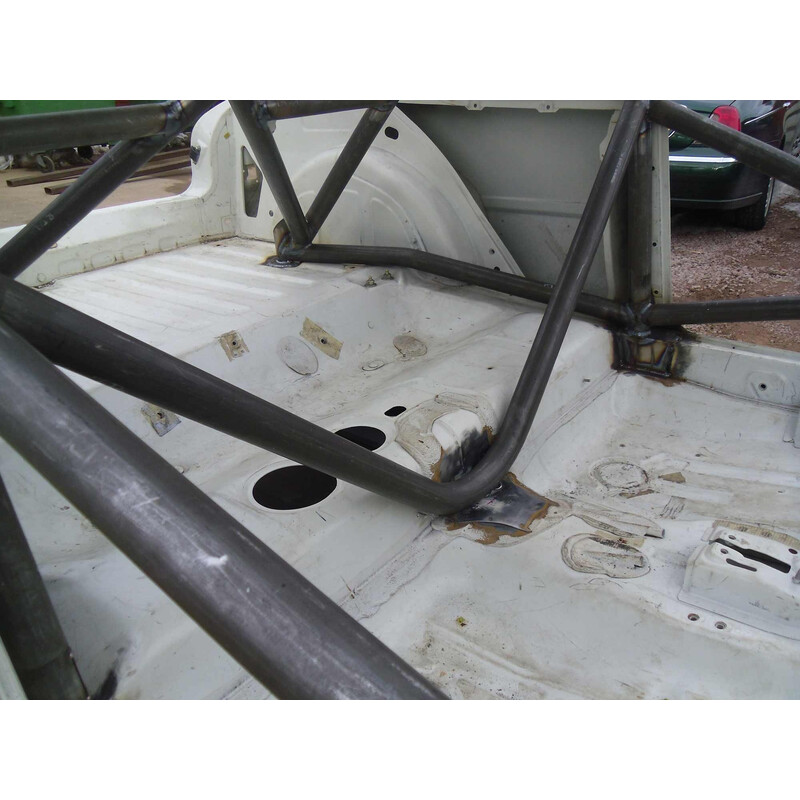 Custom\u0020Cages\u0020Multipoint\u0020Weld\u002DIn\u0020Roll\u0020Cage\u0020for\u0020Peugeot\u0020205\u0020\u002D\u0020FIA