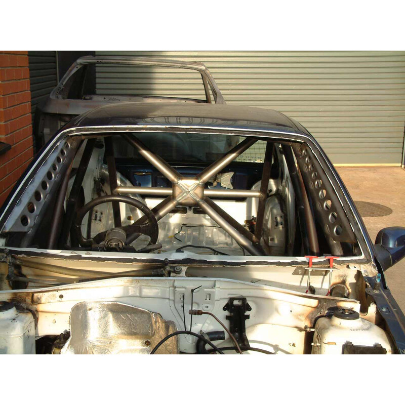 Custom Cages Multipoint Weld-In Roll Cage for Renault Clio 1 - FIA