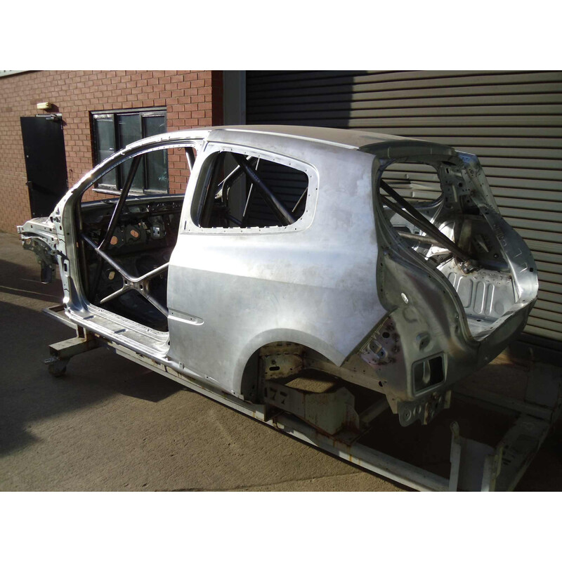 Custom Cages Multipoint Weld-In Roll Cage for Renault Clio 3 - FIA