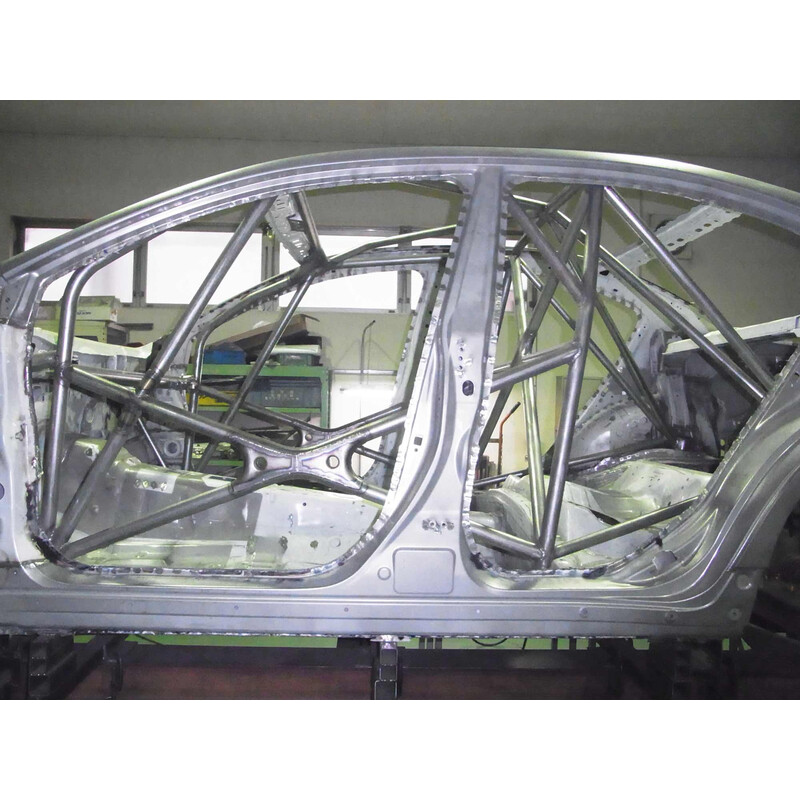 Custom Cages Multipoint Weld-In Roll Cage for Subaru Impreza GP & GJ Group N - FIA