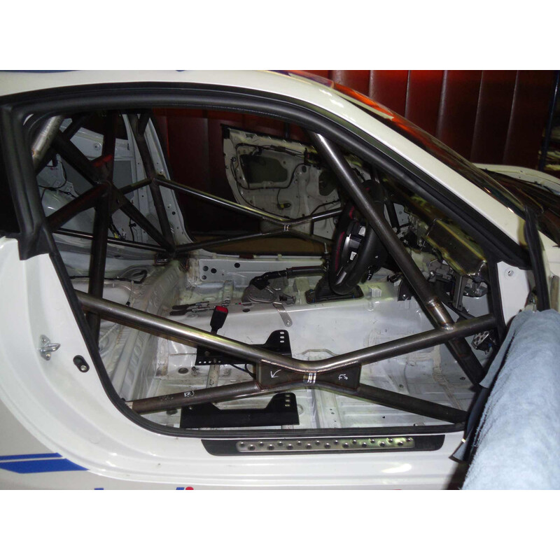 Custom Cages Multipoint Weld-In Roll Cage for Toyota GT86 - FIA