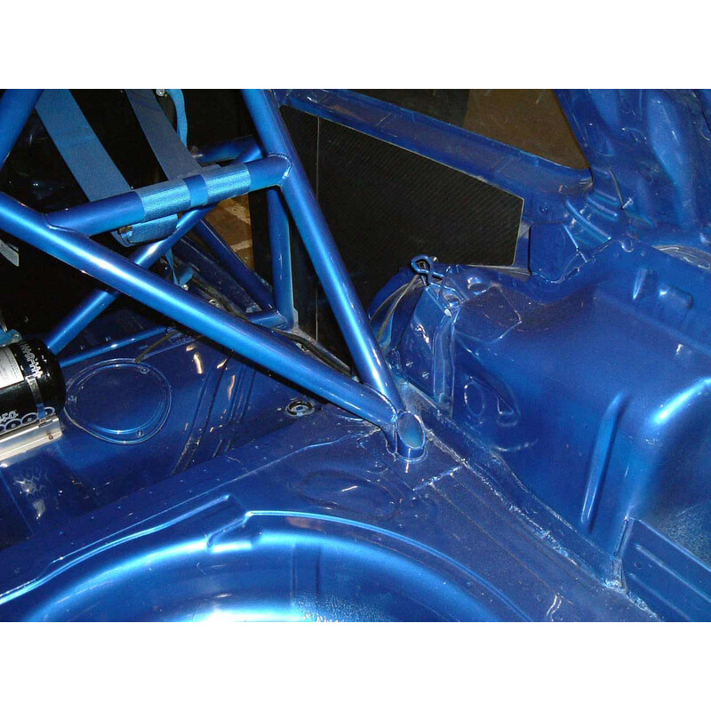 Custom Cages Multipoint Weld-In Roll Cage for Volkswagen Golf 4 R32 - FIA