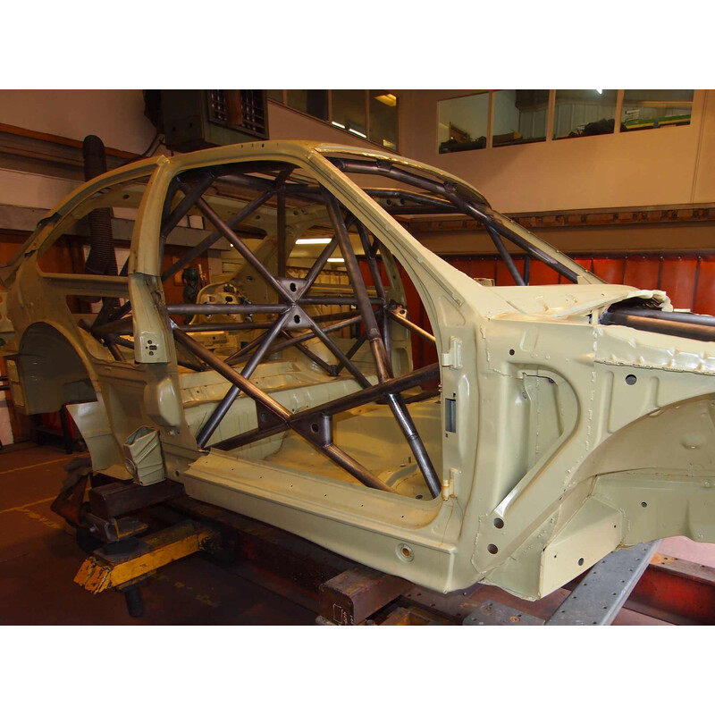 Custom Cages Multipoint Weld-In Roll Cage for BMW E36 Compact - FIA