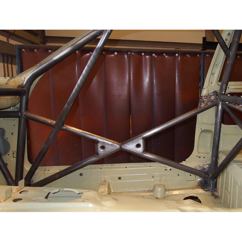 Custom Cages Multipoint Weld-In Roll Cage for BMW E36 Compact - FIA