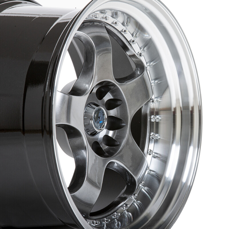 59°North D-002 18x10.5" 5x114.3/120 ET15, Hyper Black