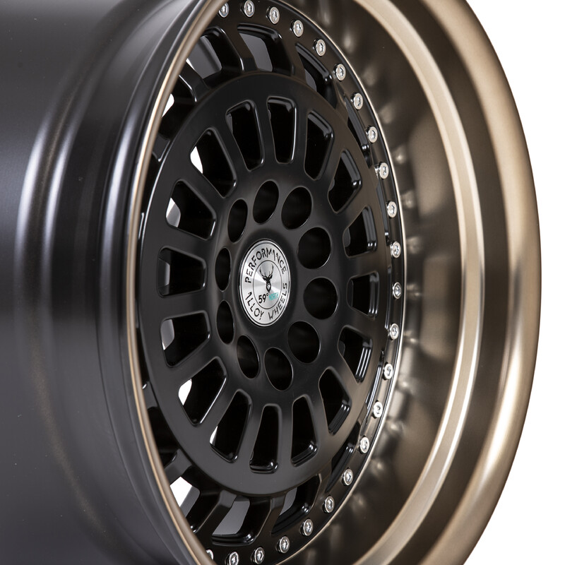 59°North D-007 18x9.5" 5x114.3/120 ET20, Flat Black