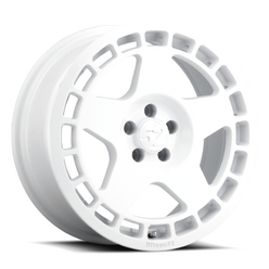 Fifteen52 Turbomac 17x7.5" 4x108 ET42, Rally White