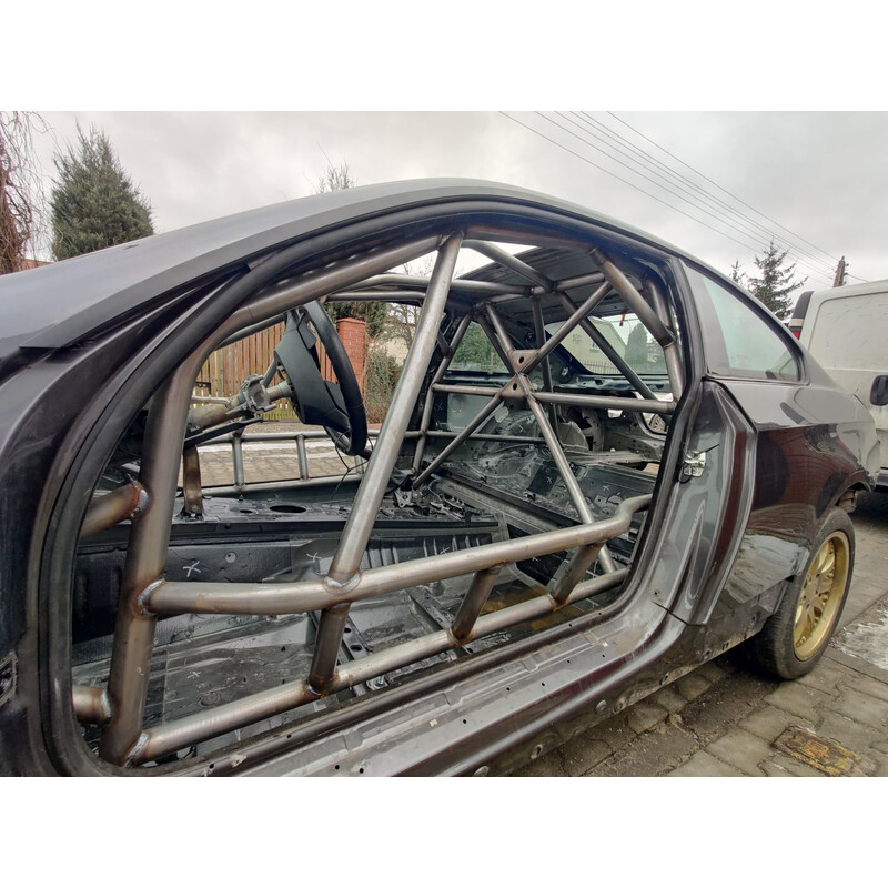 Cybul Multipoint Weld-In Roll Cage V4 Nascar for BMW E92 Coupe