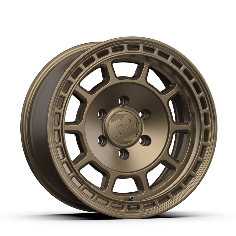 Fifteen52 Traverse HD 17x8.5" 6x139.7 ET0, Bronze Mono