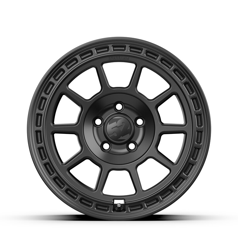 Fifteen52 Traverse MX 17x8" 5x114.3 ET38, Frosted Graphite