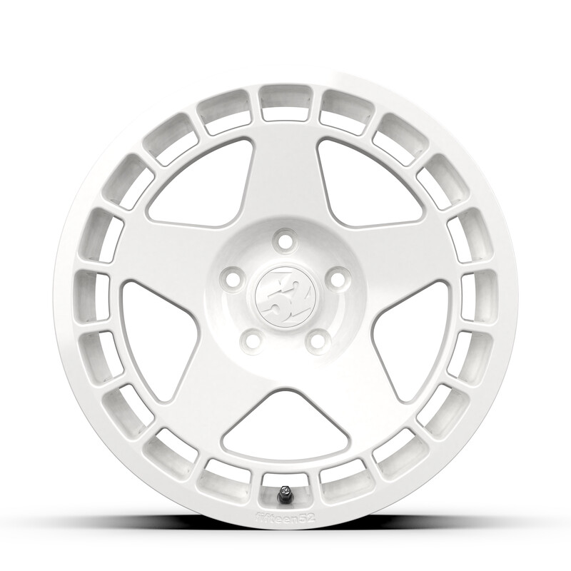 Fifteen52 Turbomac 17x7.5" 5x112 ET40, Rally White