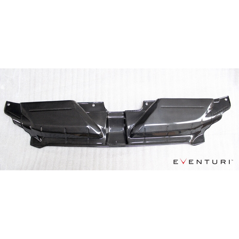 Eventuri\u0020Carbon\u0020Engine\u0020Cover\u0020for\u0020Audi\u0020RS4\u0020B8